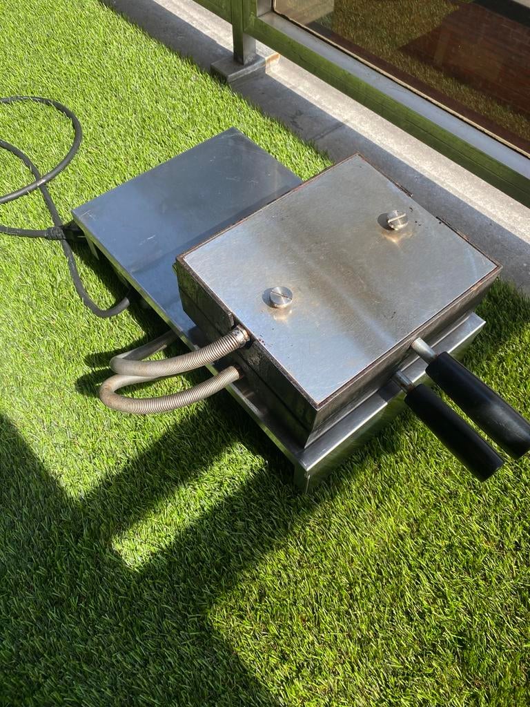 Gaufrier mat professionnel - 4x7 - Parfait état, Enlèvement, Utilisé, Boulangerie et Boucherie