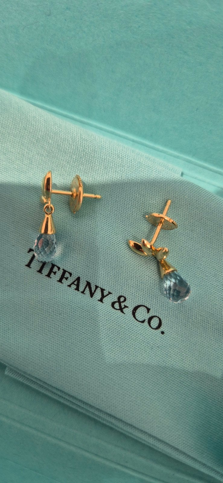 Boucles d'oreilles  or 18K pendantes en aigue-marine Tiffany, Bijoux, Sacs & Beauté, Jaune, Comme neuf, Or, Enlèvement