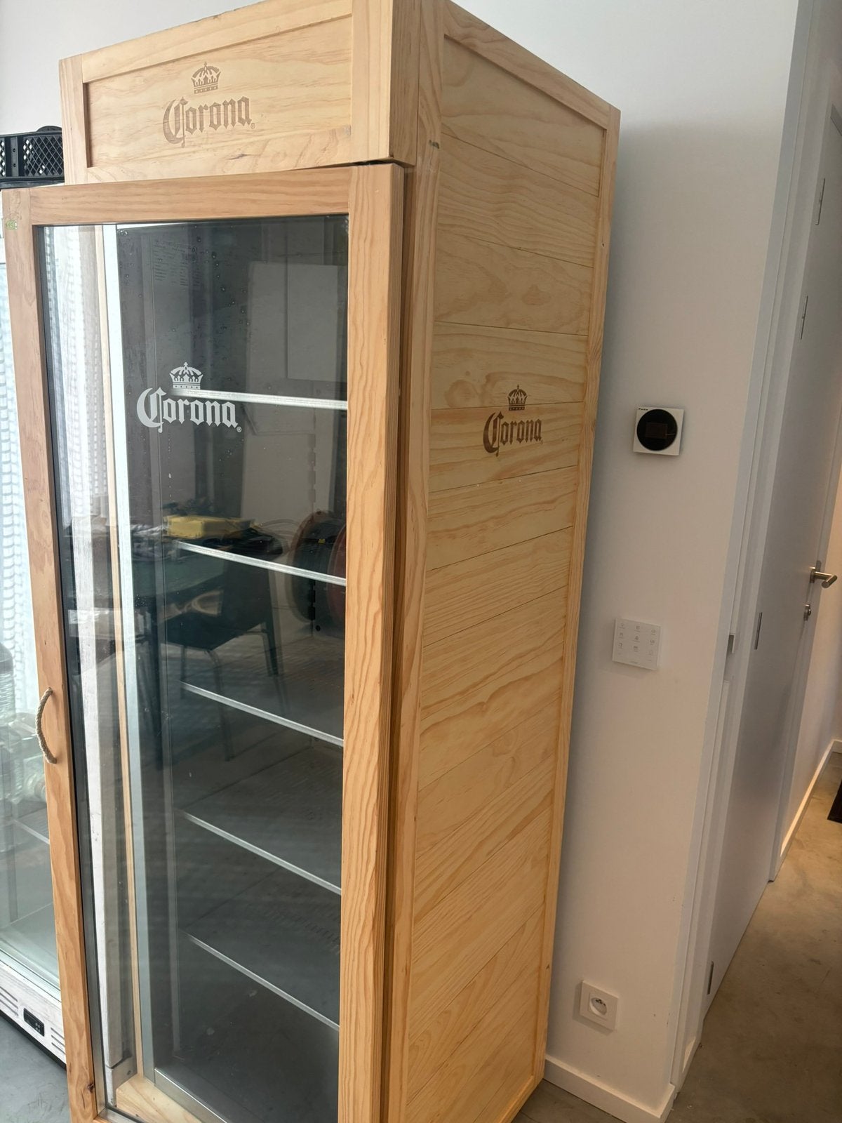 Corona frigo 600 liter, Ophalen, Zo goed als nieuw
