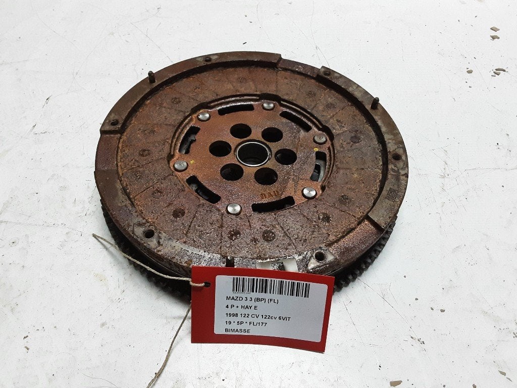VOLANT MOTEUR BI-MASSE Mazda 3 Sport (BP) (01-2018/-), Mevr. I. Hauben, Mazda, Utilisé, Rue de l'Espoir 34 34
4030  GRIVEGNÉE, BE