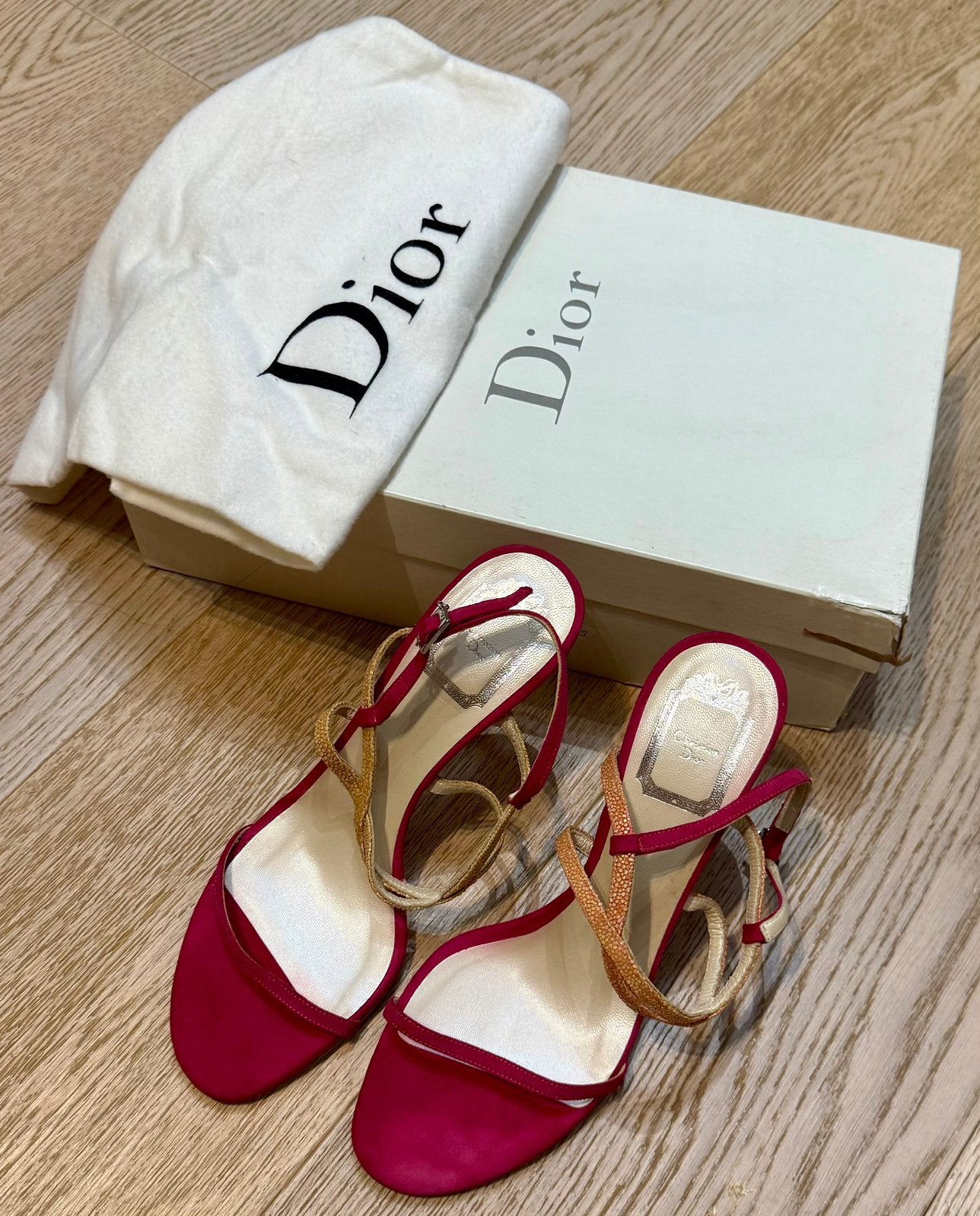 Christian Dior T37 Sandalen met volledige set, Ophalen of Verzenden