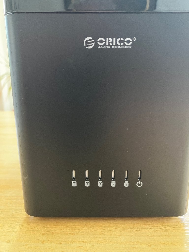 ORICO case met USB-c 3,5- + 4x 3,5” HD, Computers en Software, Harde schijven, Server, HDD, Ophalen of Verzenden, Zo goed als nieuw