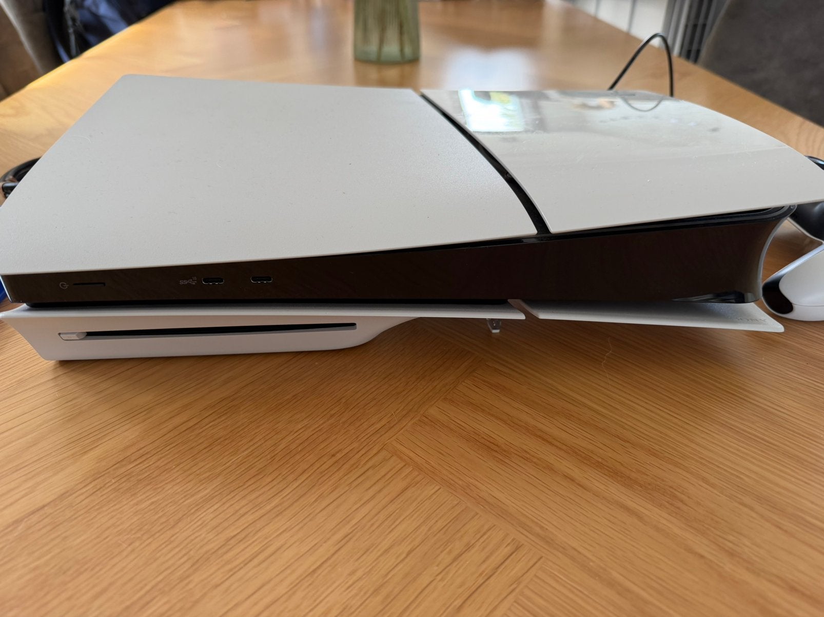 PlayStation 5 disc edition met controller en FC25 met doos, Games en Spelcomputers, Games | Sony PlayStation 5, Ophalen, Zo goed als nieuw