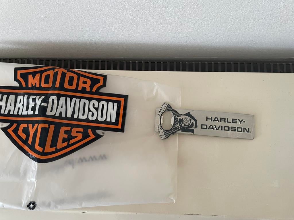 Sleutelopenen Harley-Davidson, Motoren, Ophalen