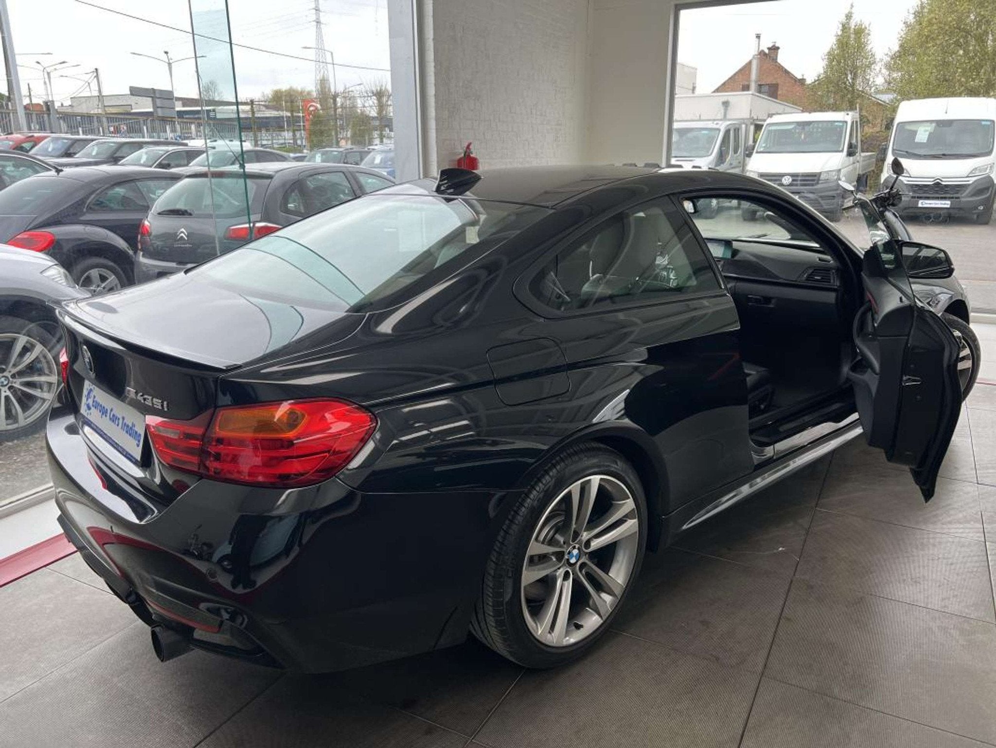 BMW 4 Serie 435 xDrive M435i 435i F32 M PERFORMANCE 306CH T., Auto's, USB, 4 zetels, Gebruikt, Zwart