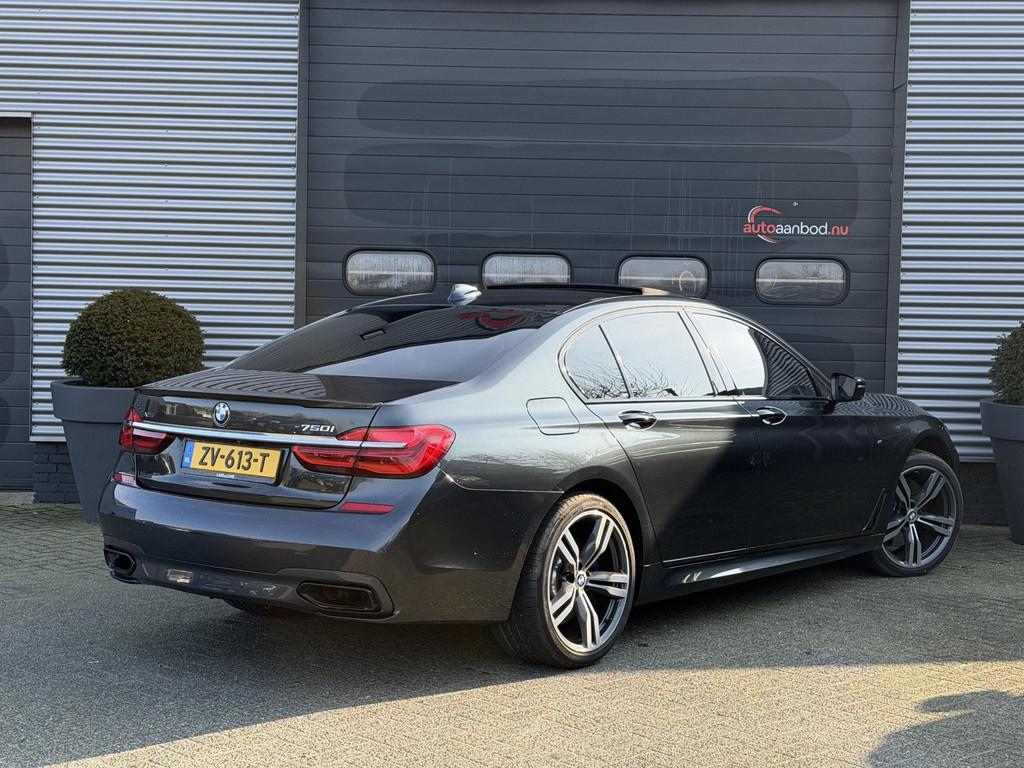 BMW 7 Serie 750i xDrive High Executive (automatique), Autos, Cuir, Argent ou Gris, Achat, 4395 cm³