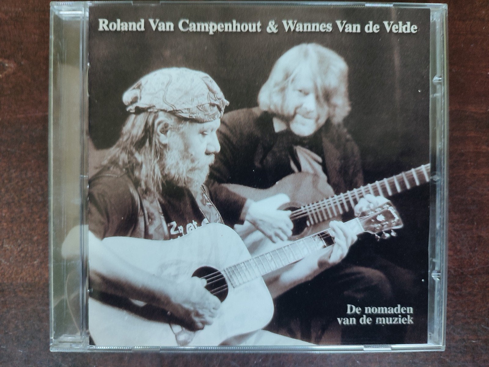 CD : ROLAND & WANNES VAN DE VELDE - DE NOMADEN VAN DE MUZIEK, Cd's en Dvd's, Ophalen of Verzenden
