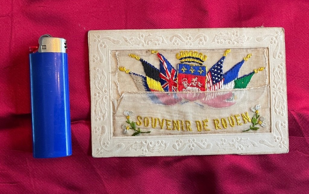 2 geborduurde postkaarten, Eerste Wereldoorlog, Ophalen of Verzenden