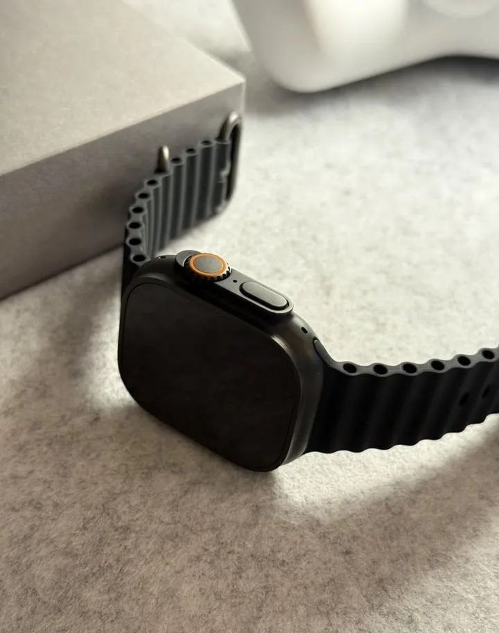 Apple Watch Ultra 3 en titane noir, Bijoux, Sacs & Beauté, Montres connectées, Étanche, Enlèvement ou Envoi, Apple Watch, IOS