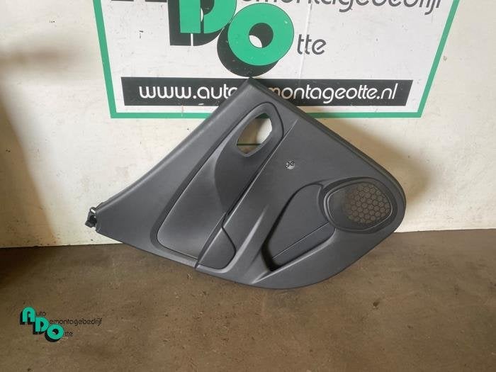 Revêtement portière 4portes arrière droite d'un Renault C, Renault, -, 3 mois de garantie, Utilisé