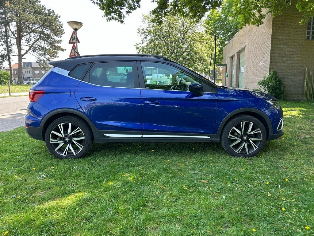 SEAT Arona 1.0 TSI 116 CV—Caméra Navi—LED CarPlay—Angle mort, Autos, Achat, Boîte manuelle, Particulier, Tissu