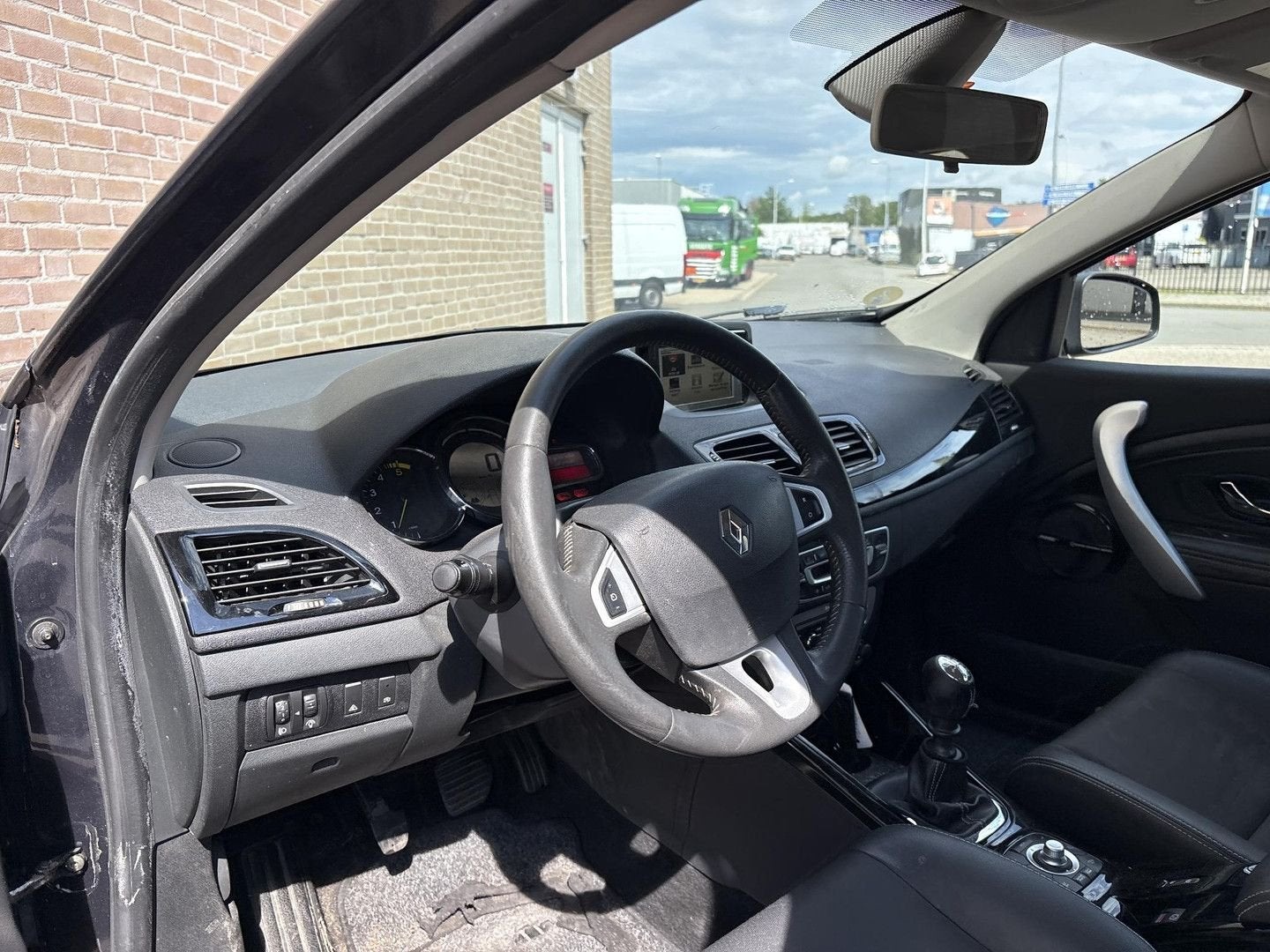 Renault Megane Estate 1.5 dCi Bose | Cruise | Climate | Came, Auto's, Bedrijf, Navigatiesysteem, Zilver of Grijs, Te koop