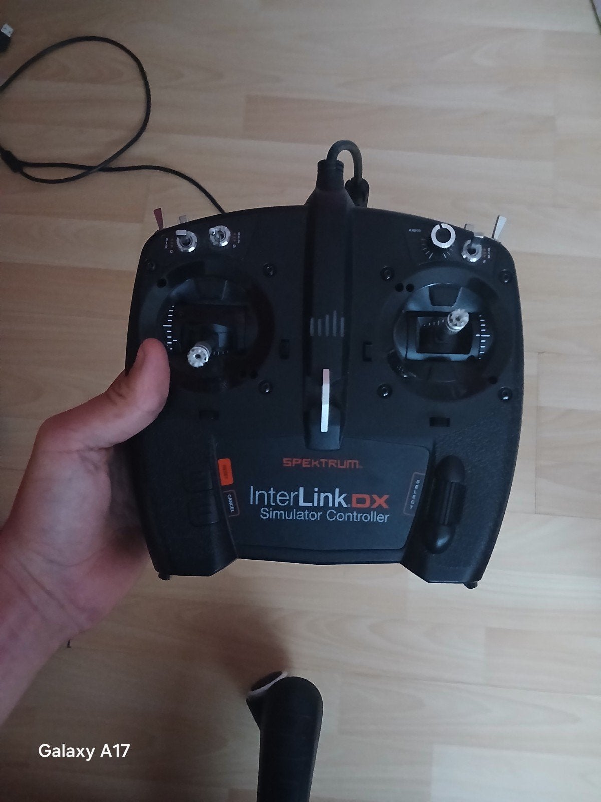 Spektrum InterLink DX Simulator Controller + RealFlight Evol, Hobby en Vrije tijd, Modelbouw | Radiografisch | Helikopters en Quadcopters