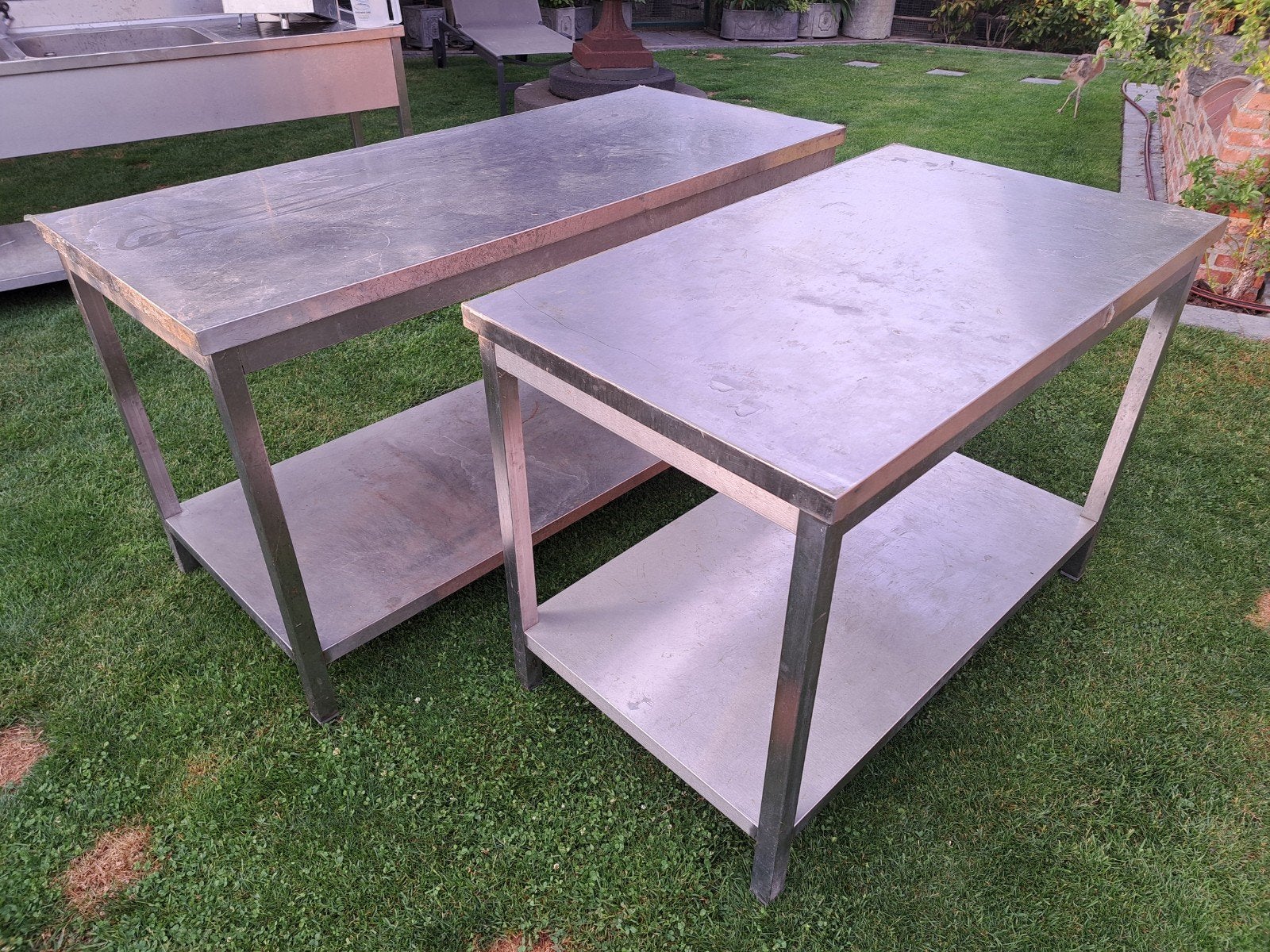 2x industriële inox tafels, Ophalen