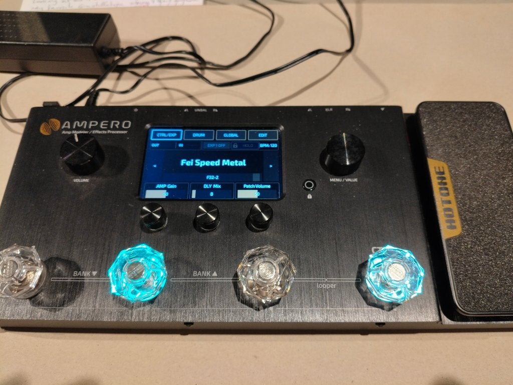 Hotone Ampero multi-effectenprocessor, Musique & Instruments, Enlèvement ou Envoi, Comme neuf, Multi-effet
