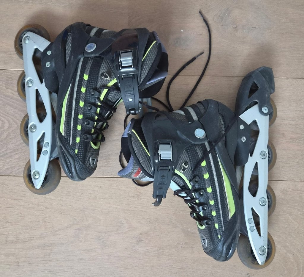 Roller skates, Sports & Fitness, Femmes, Rollers 4 roues en ligne, Enlèvement ou Envoi, Roces