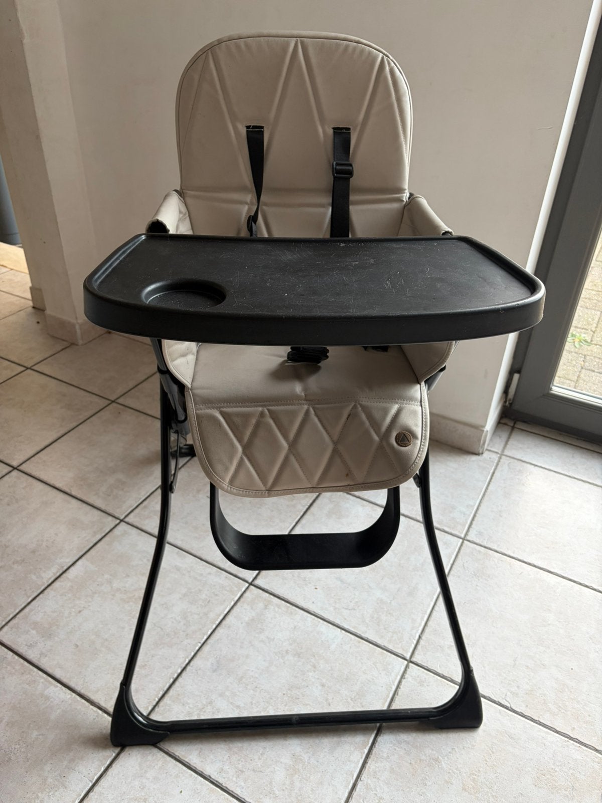 Baby eetstoel, Ophalen, Zo goed als nieuw
