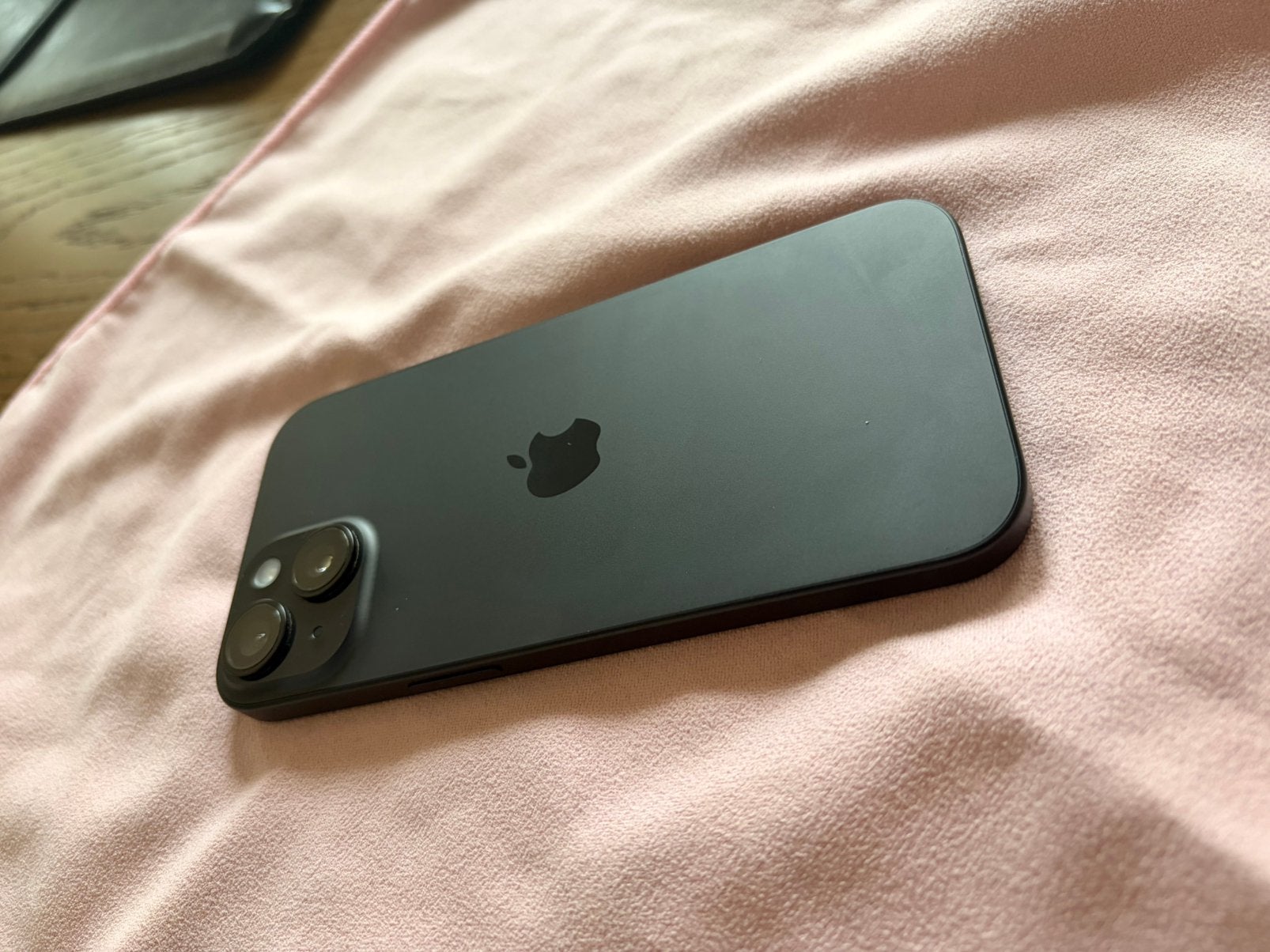 Iphone 15 128GB zwart, Télécoms, 128 GB, IPhone 15, Enlèvement ou Envoi, Comme neuf