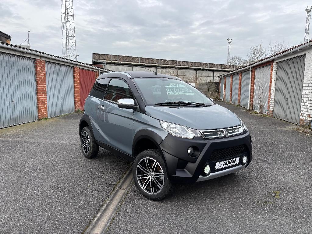 AIXAM CROSSOVER PREMIEM BJ 2020 28000 KM CAMERA ACHTER, Auto's, Testrit aan huis, Leder, Bedrijf, Diesel
