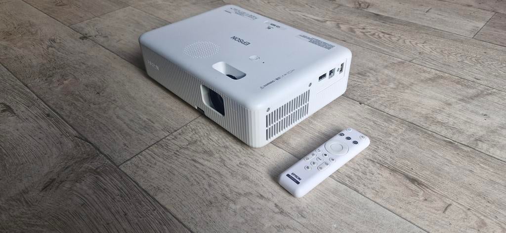 Vidéoprojecteur Epson état neuf utilisé 2x, Enlèvement