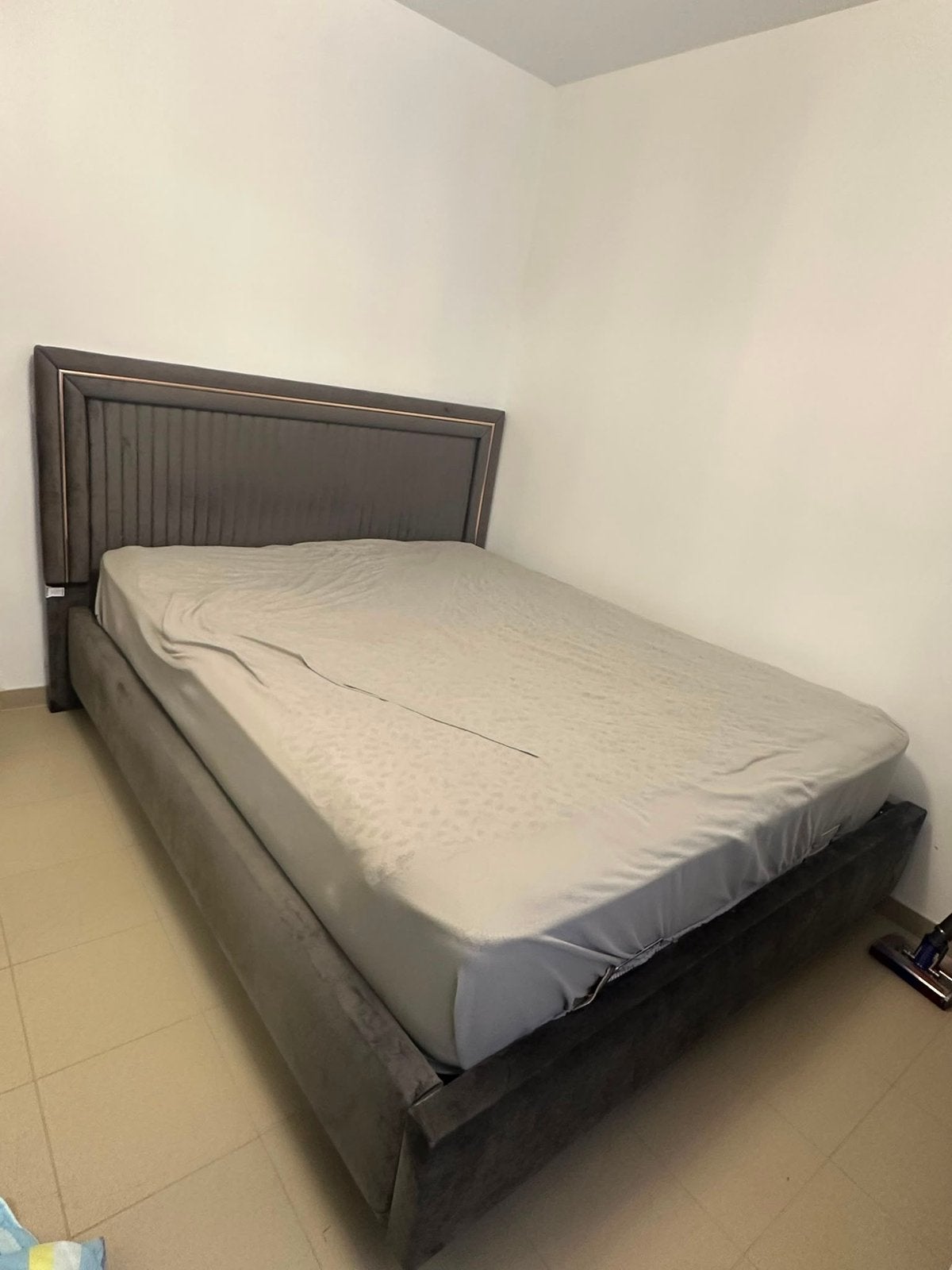 Bed, kleerkast, nacht kast, Huis en Inrichting, Ophalen, Zo goed als nieuw