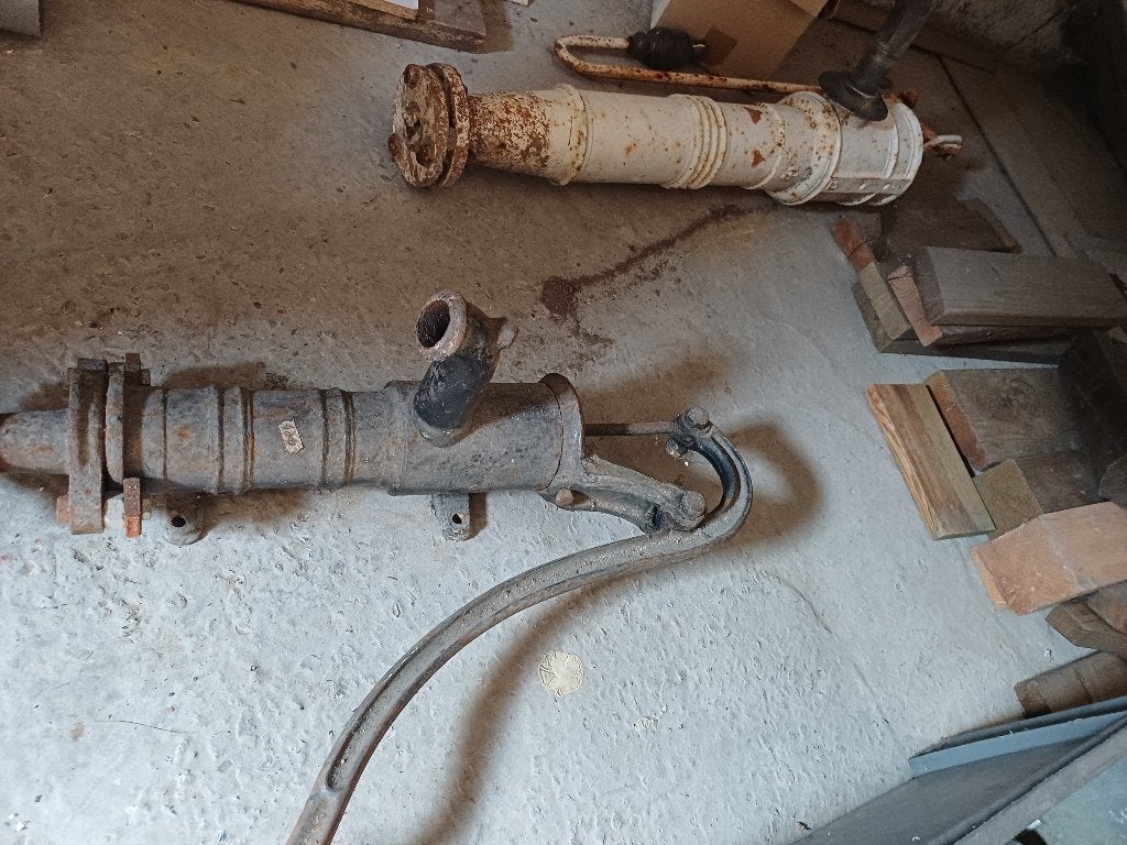 antiek tuinhandpompen, Ophalen