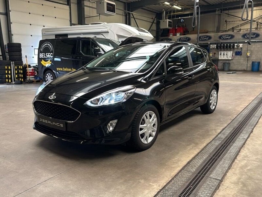 Ford Fiesta Connected, Auto's, Zwart, Zwart, 100 pk, Stadsauto