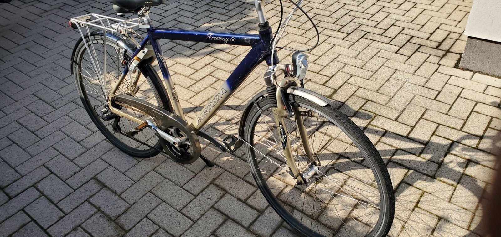 Merida heren fiets Maat 54
21 versnellingen Alivio (voorste, Fietsen en Brommers, Ophalen, Versnellingen
