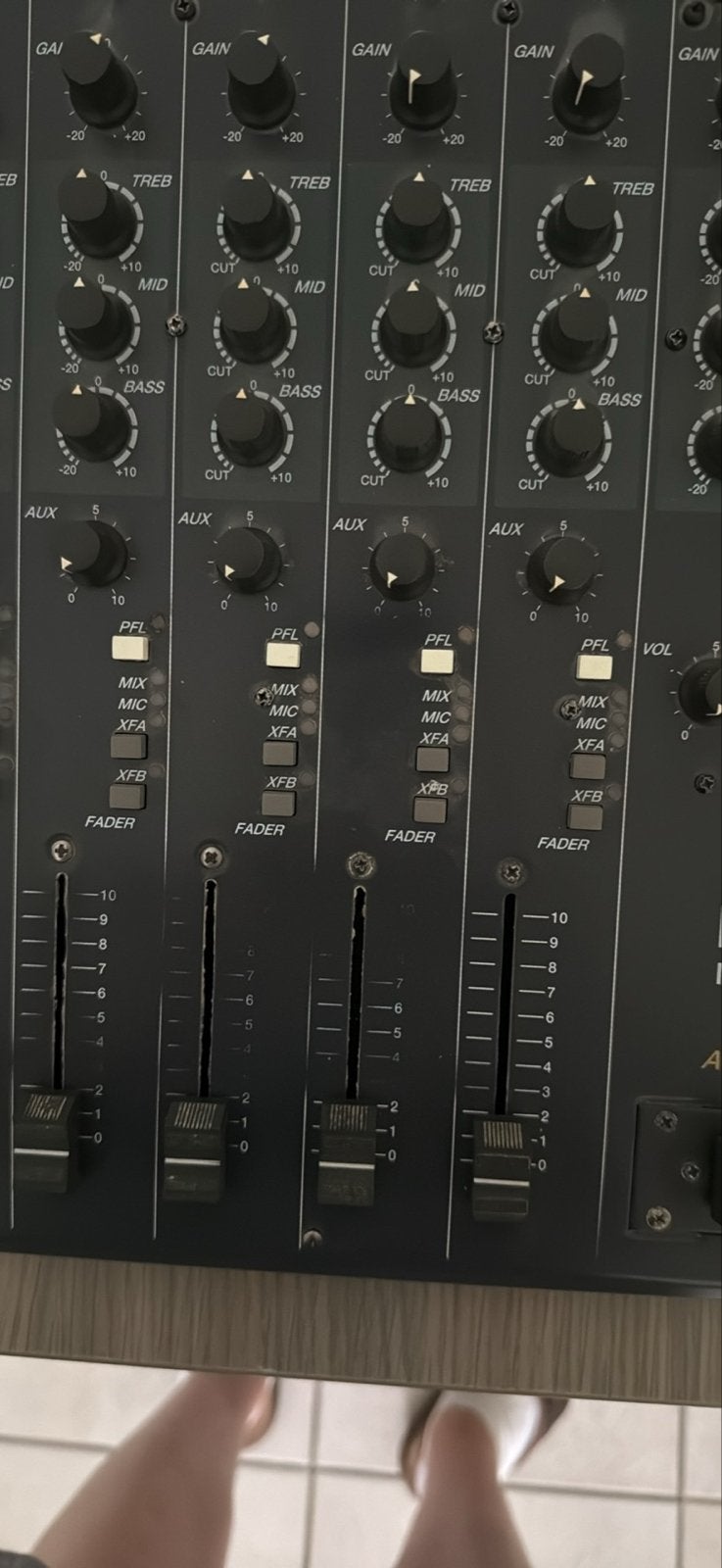 Ecler Clubmixer MAC90V Mengtafel, Ophalen, Gebruikt, 5 tot 10 kanalen, Microfooningang