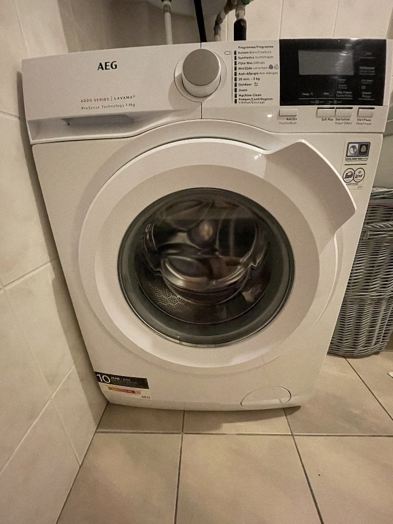 Washing machine, Elektronische apparatuur, Wasmachines, Ophalen, 6 tot 8 kg, Voorlader, 85 tot 90 cm