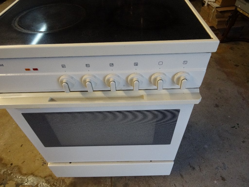 keramische vitrokachel, Elektronische apparatuur, Ophalen, Gebruikt, Tussenbouw, Keramisch