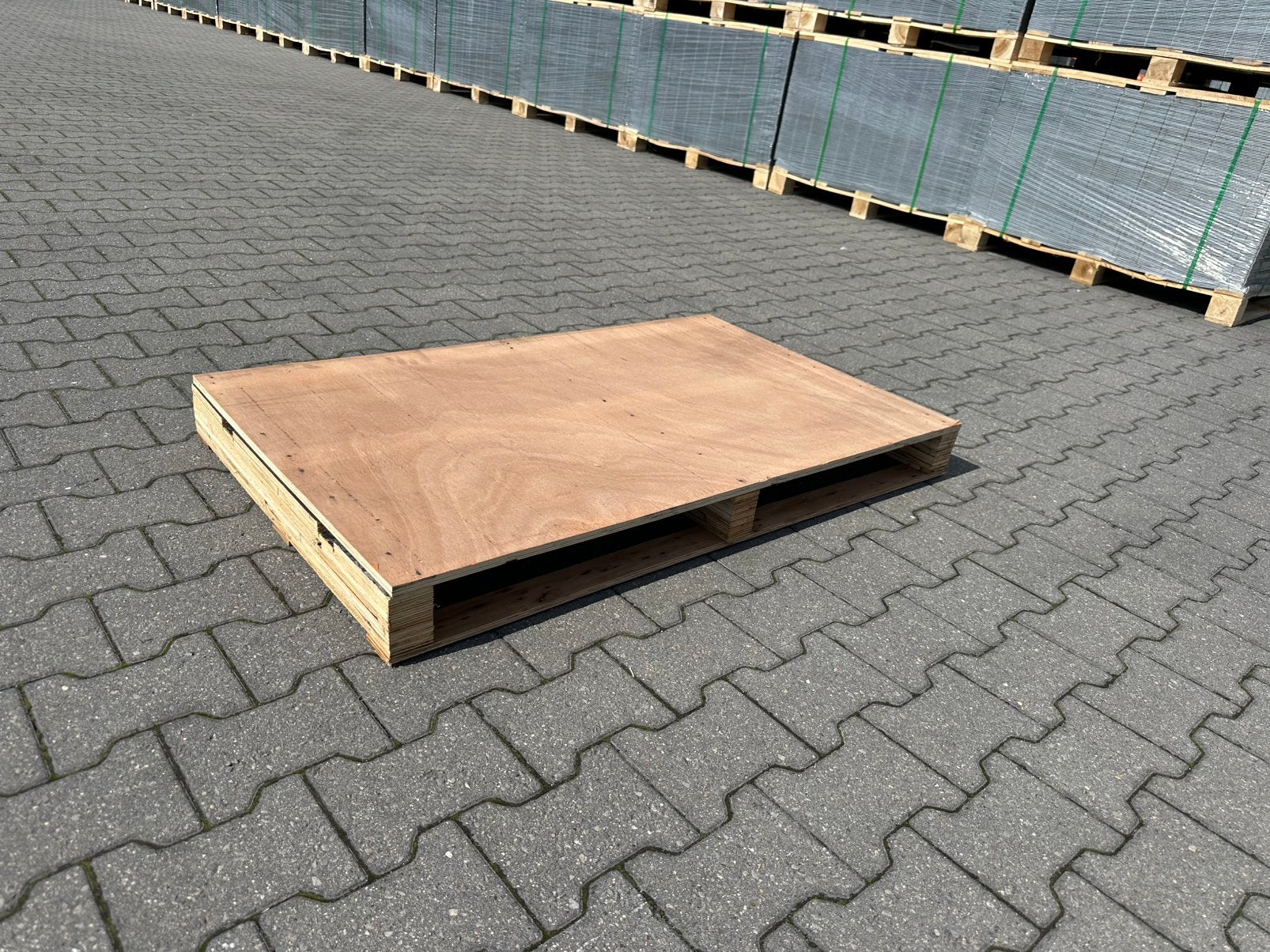 Nieuwe wegwerppallet - Ongebruikt - europallets - weggooi, Ophalen of Verzenden, Zo goed als nieuw, Pallet