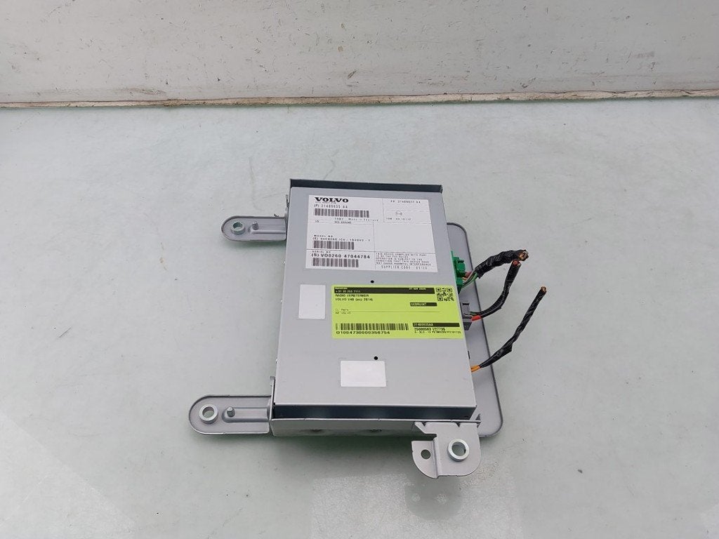 AMPLIFICATEUR AUDIO Volvo V40 (MV) (01-2012/08-2019), Autos : Pièces & Accessoires, Info@volvocars.com, Volvo Car Germany GmbH
