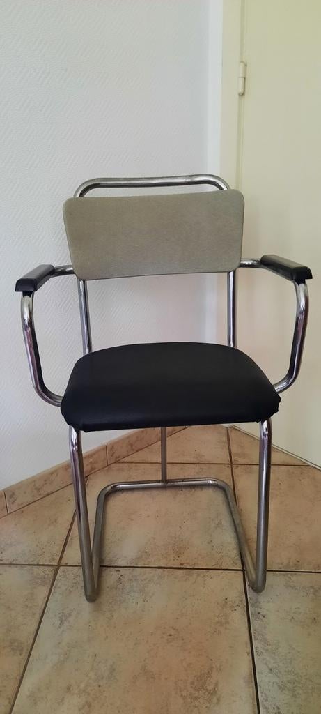 Chaises « GISPEN » 4 pièces des années 1920, Enlèvement