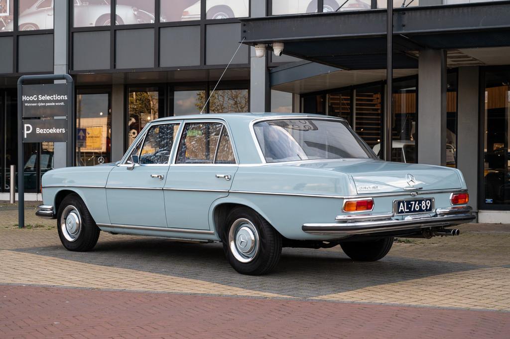Mercedes-Benz S-Klasse 250 SE ( W108 ) (bj 1966), Auto's, 4 zetels, 2496 cc, Blauw, Leder en Stof