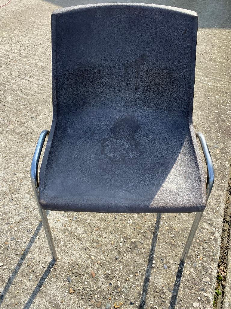 13 kantine stoelen, Ophalen, Gebruikt, Bruin, Metaal