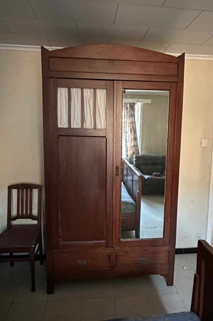armoire avec miroir, Enlèvement, Utilisé