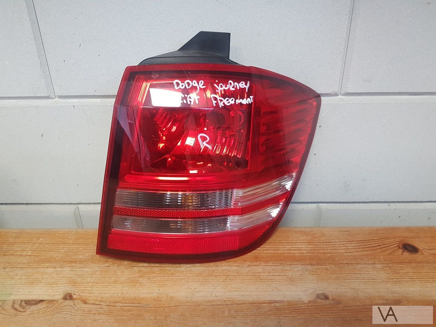 Achterlicht rechts Dodge Journey 2008 - 2015 €125 passagier, Gebruikt, -, -, Ophalen of Verzenden