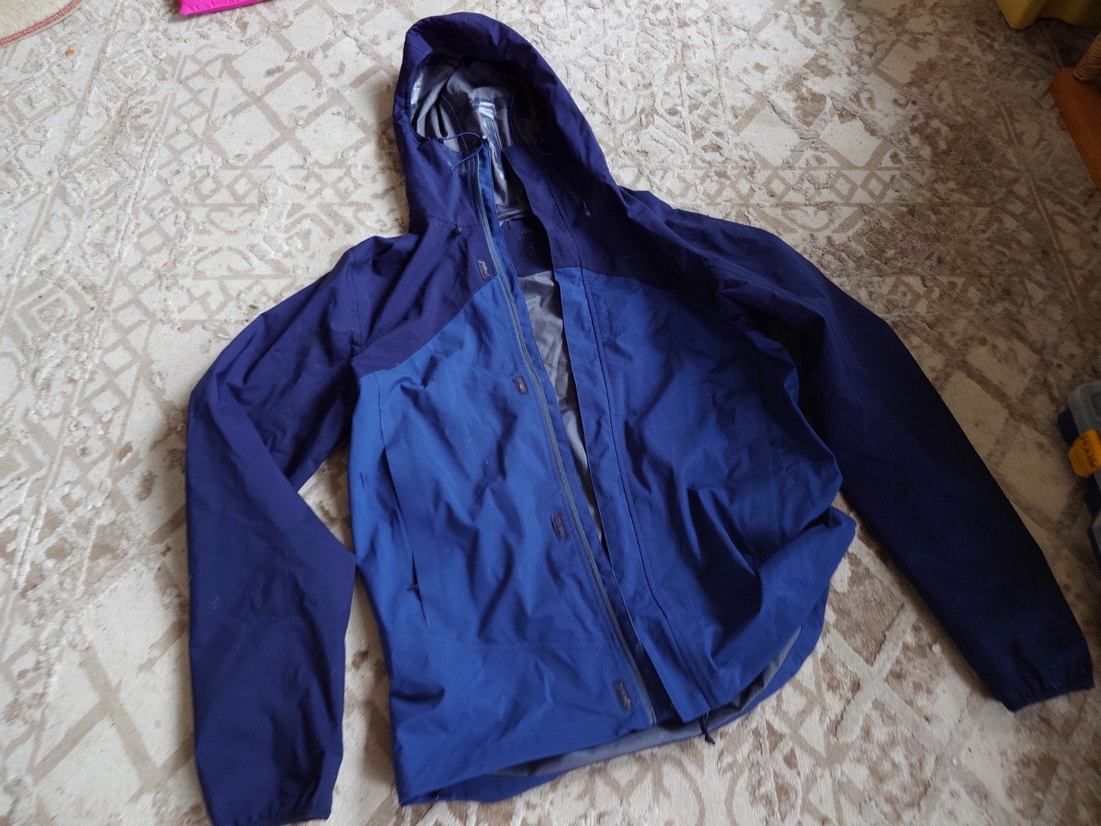 regenjas maat M quechua, new, Quechua, Nieuw, Ophalen of Verzenden, Maat 48/50 (M)
