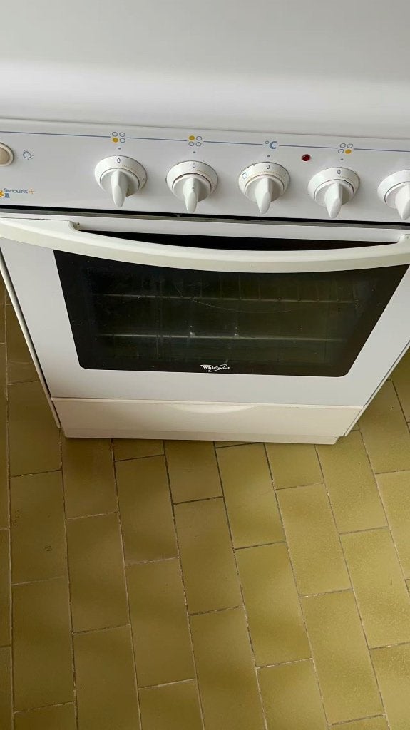 Gas fornuis met oven Whirlpoor, Elektronische apparatuur, Ophalen, Gebruikt, 4 kookzones, Gas