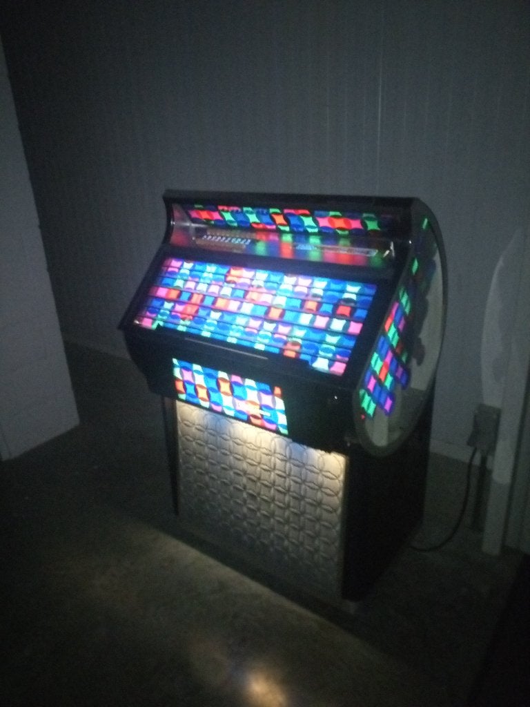 Jukebox Seeburg Carnival 1973, Enlèvement, Utilisé, Seeburg, Avec singles