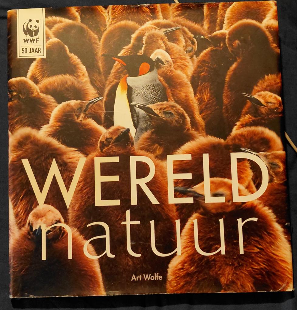 Art Wolfe Wereld natuur. WWF 50j 30/30cm fotoboek, Ophalen, Zo goed als nieuw, Overige onderwerpen