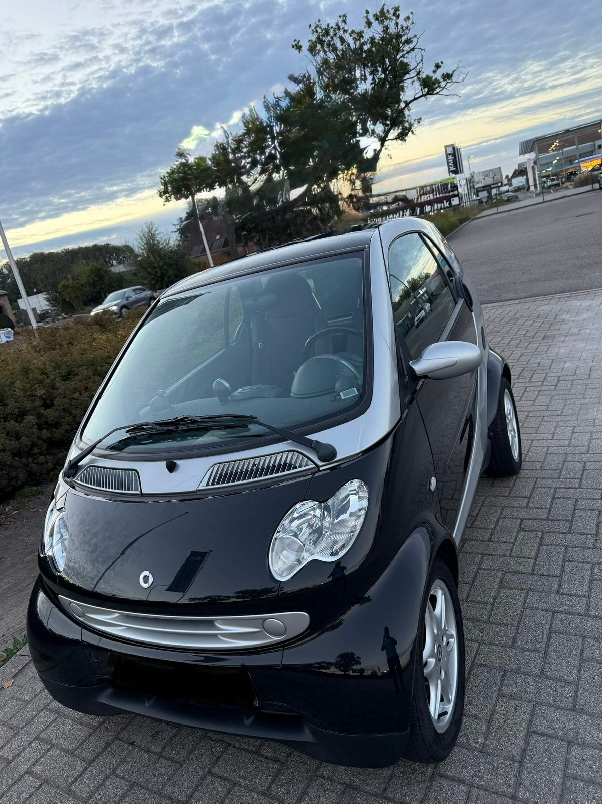 Mooie, onderhouden, gebruiksklare Smart ForTwo met keuring, Auto's, Automaat, Dealer onderhouden, Zwart, Zwart