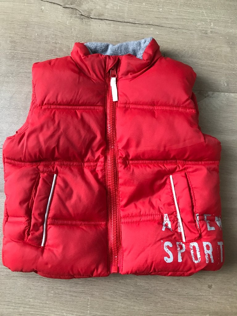 Rode bodywarmer maat 80, Kinderen en Baby's, Ophalen of Verzenden, Gebruikt, Jasje