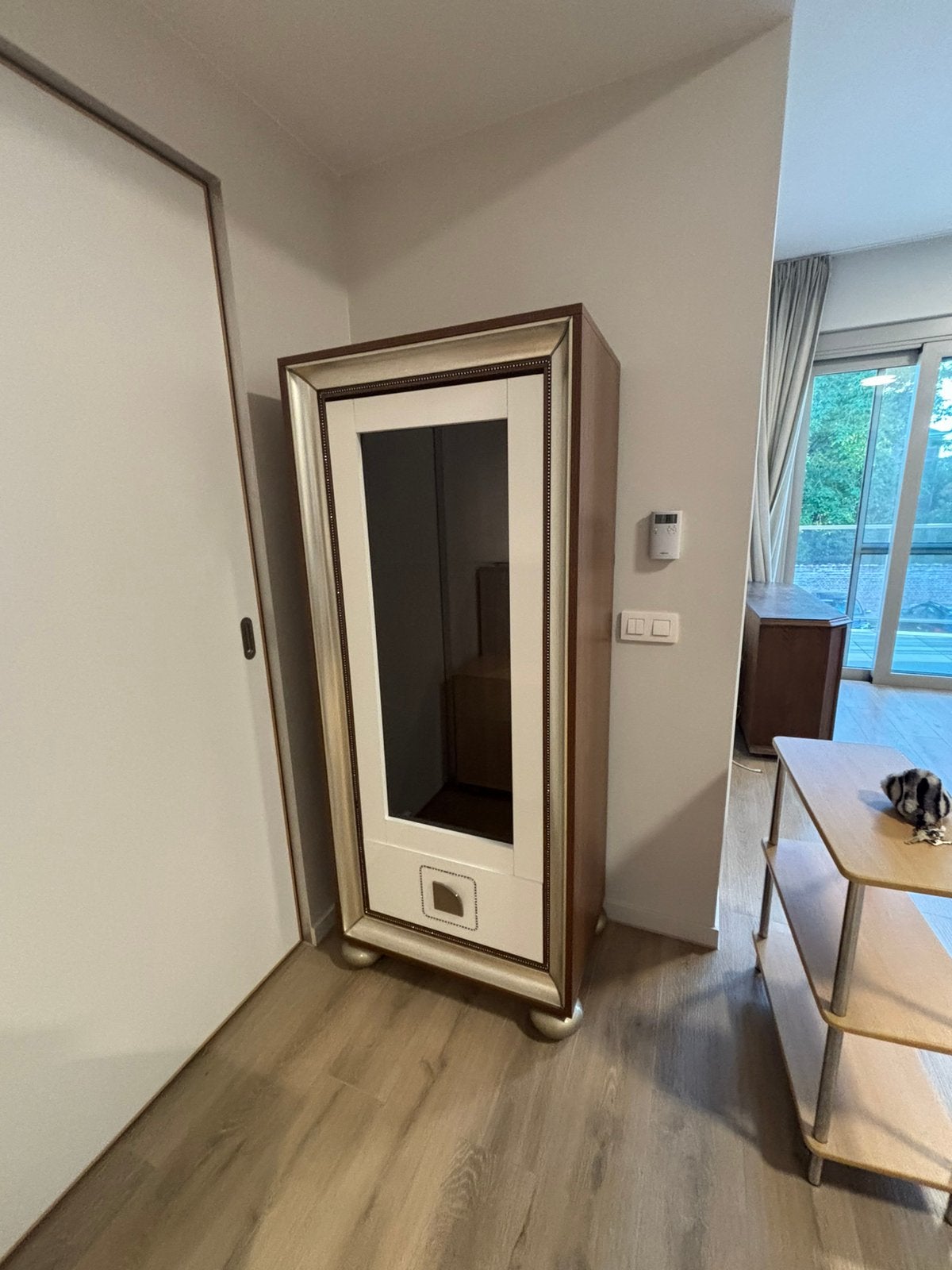Vitrine, Enlèvement