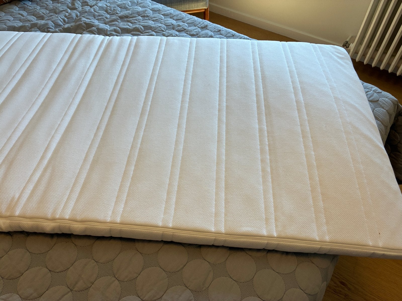 Surmatelas Ikea Tuddal, Enlèvement, Comme neuf
