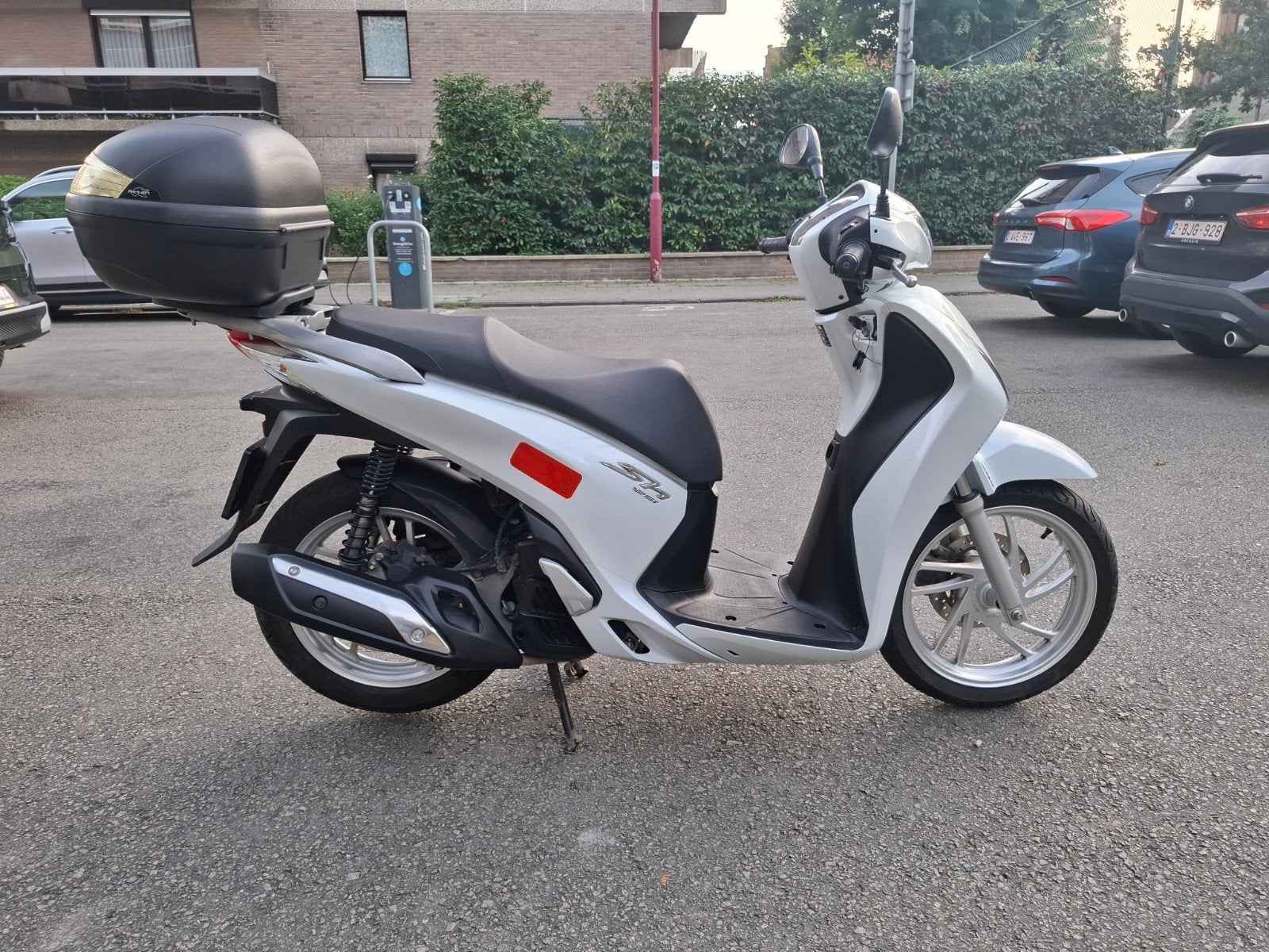 Honda Sh 125 scooter, 17.000 km., Particulier, Scooter