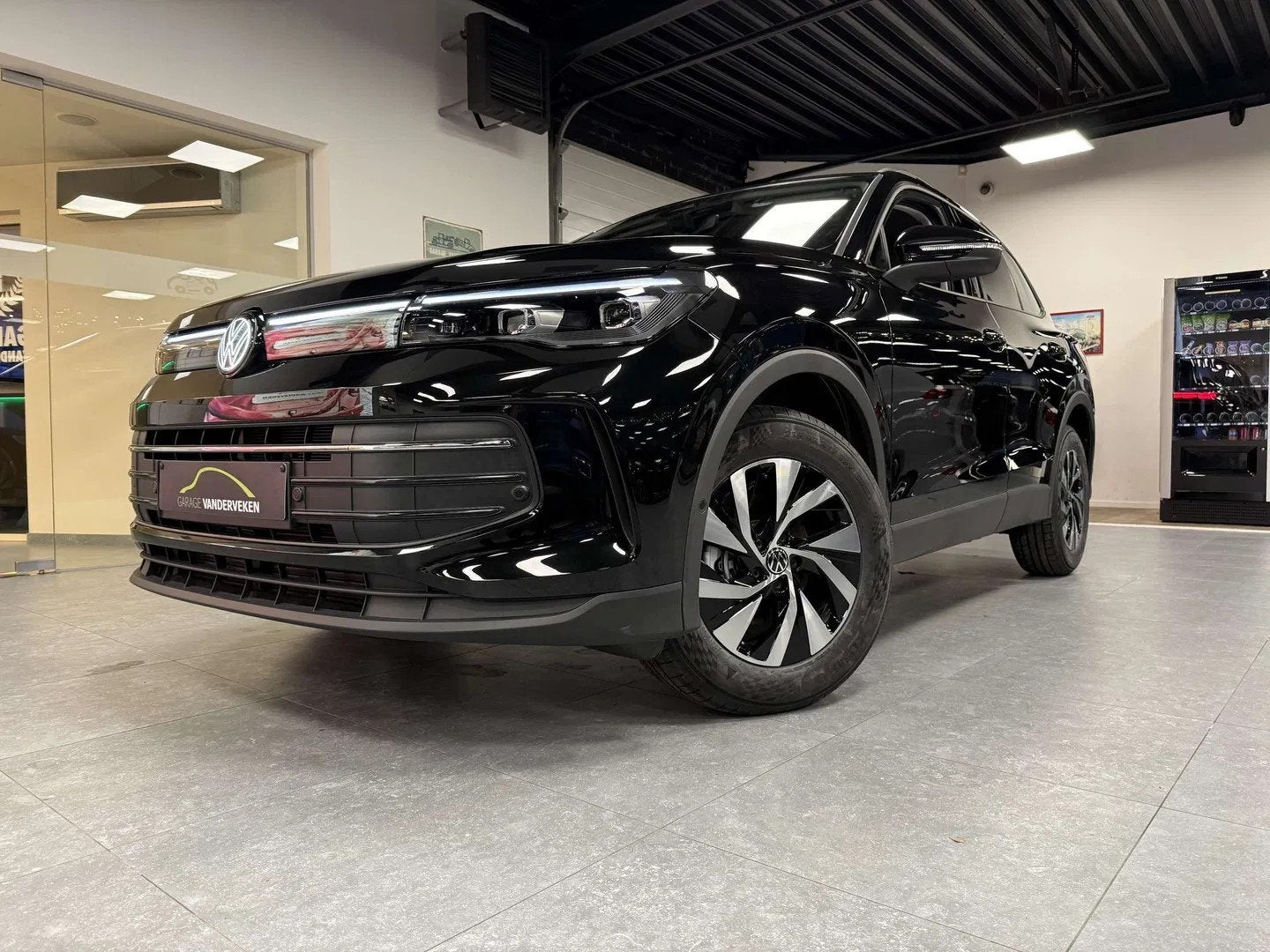 Volkswagen Tiguan Tiguan 1.5 eTSI DSG Life plus * 0 km ! * N, Autos, Neuf, Argent ou Gris, Achat, 5 portes