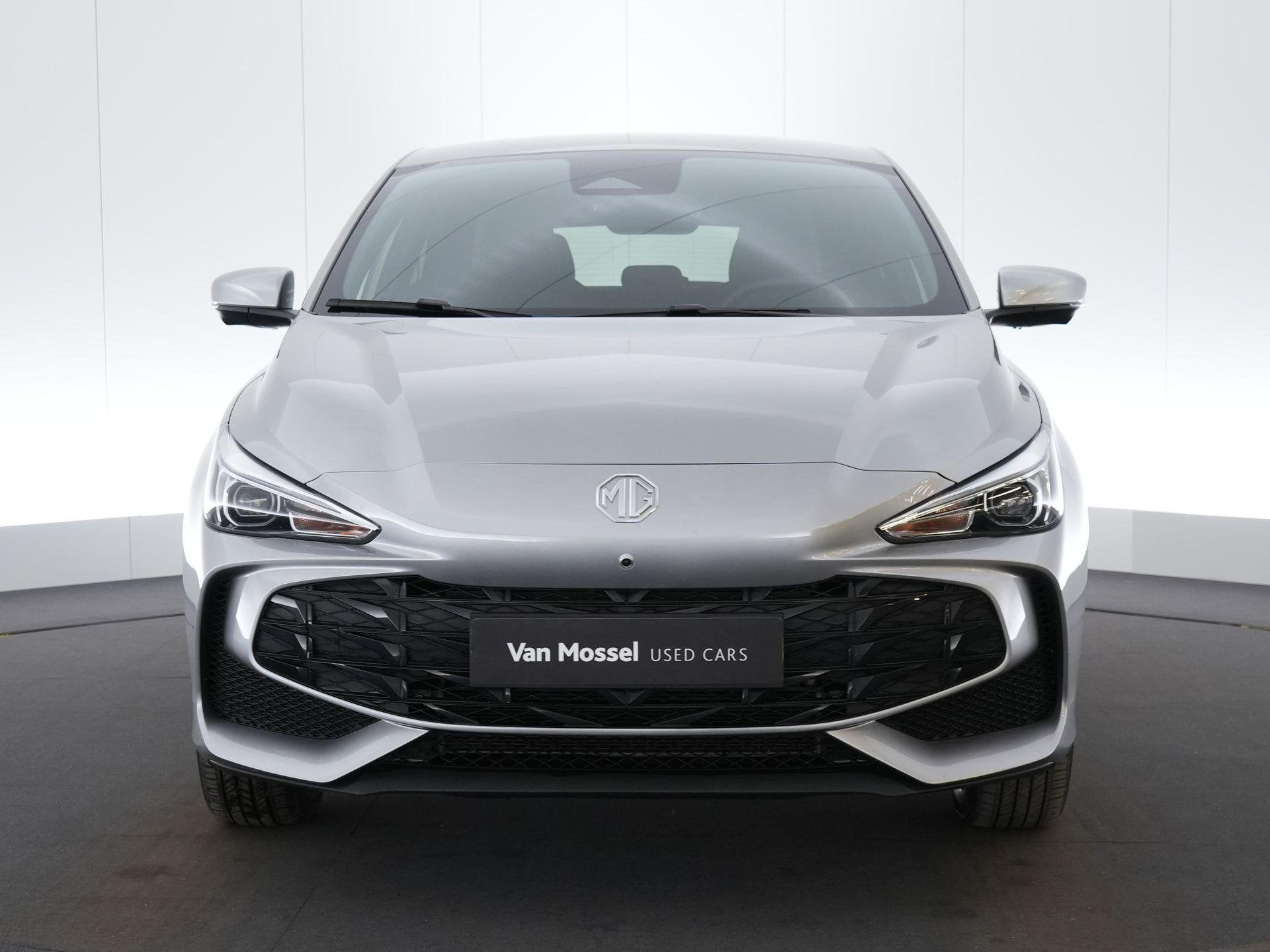 MG MG3 Hybrid+ Luxury (automatique), Argent ou Gris, 143 kW, Entreprise, Entretenue par le concessionnaire