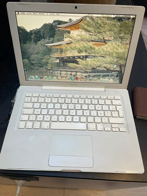 apple laptop, Ophalen